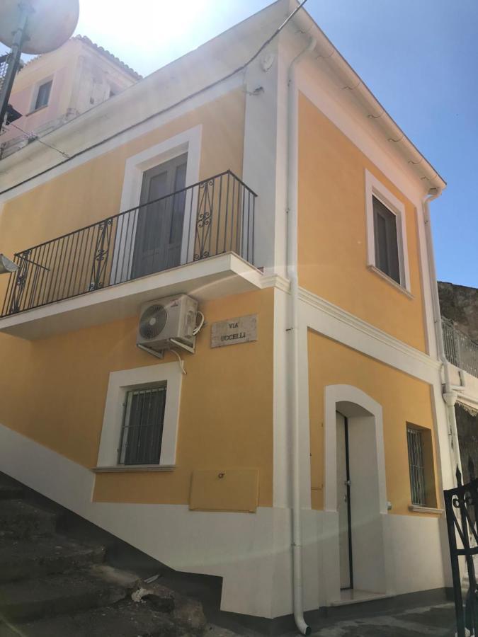 Il Casalino Apartment Pizzo  Eksteriør bilde