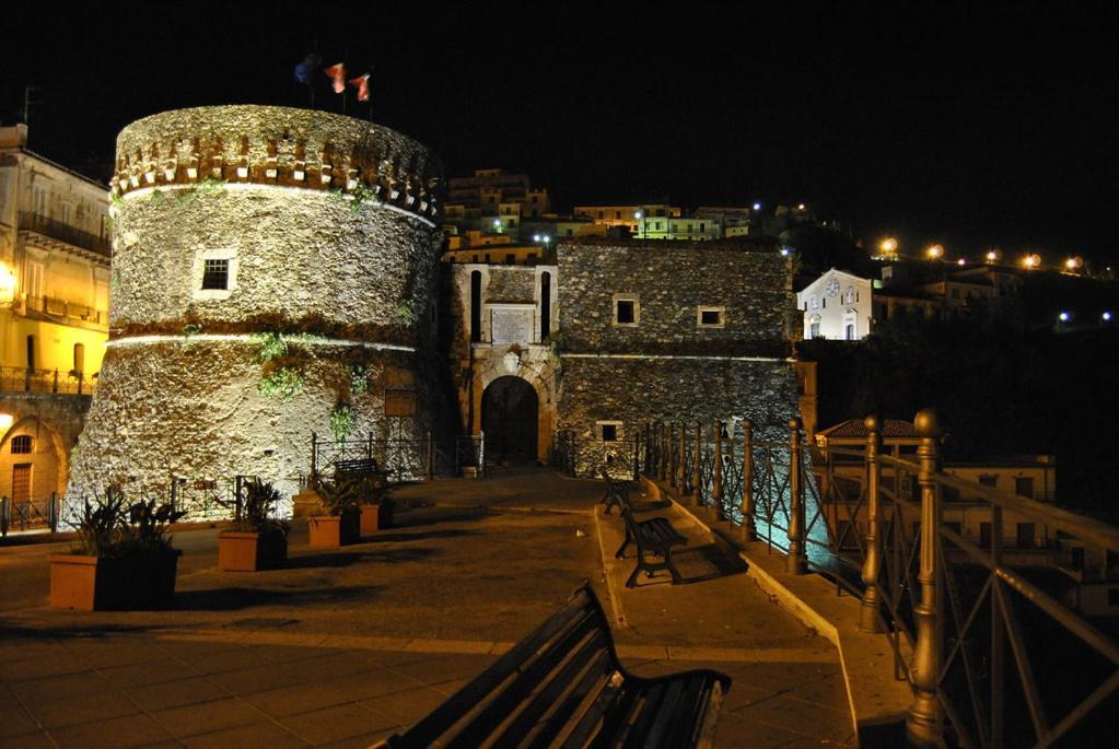 Il Casalino Apartment Pizzo  Eksteriør bilde