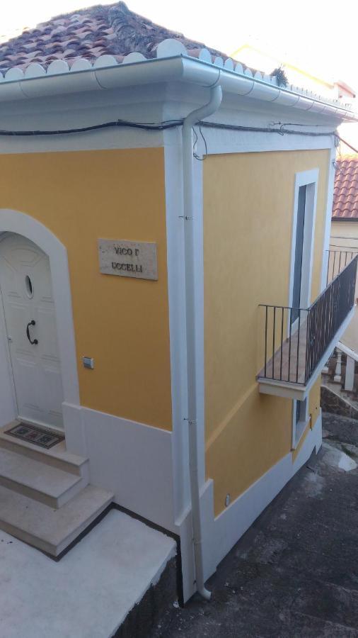 Il Casalino Apartment Pizzo  Eksteriør bilde